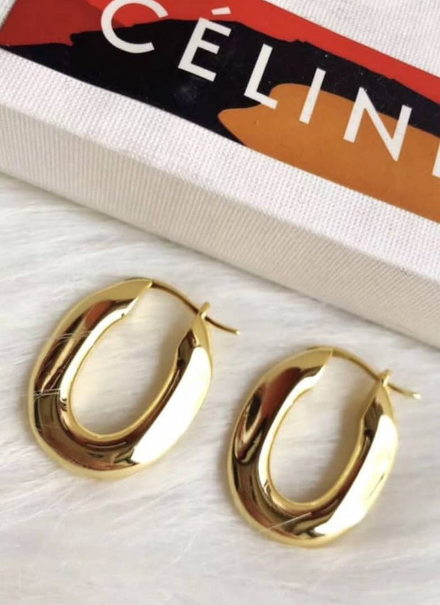 Luxurious Gold Celine Earrings for Woman